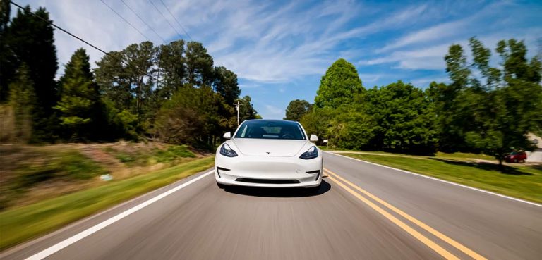 Tesla Tire Rotation Complete Guide : (Why, When and How)